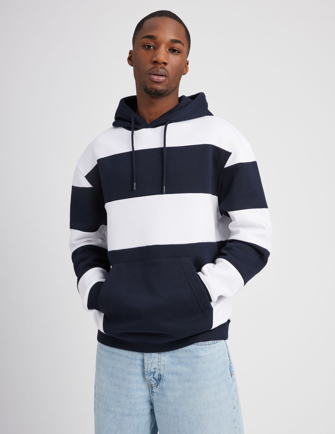 Sweat &agrave; capuche macro rayures