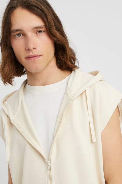 Sweat zippé sans manches