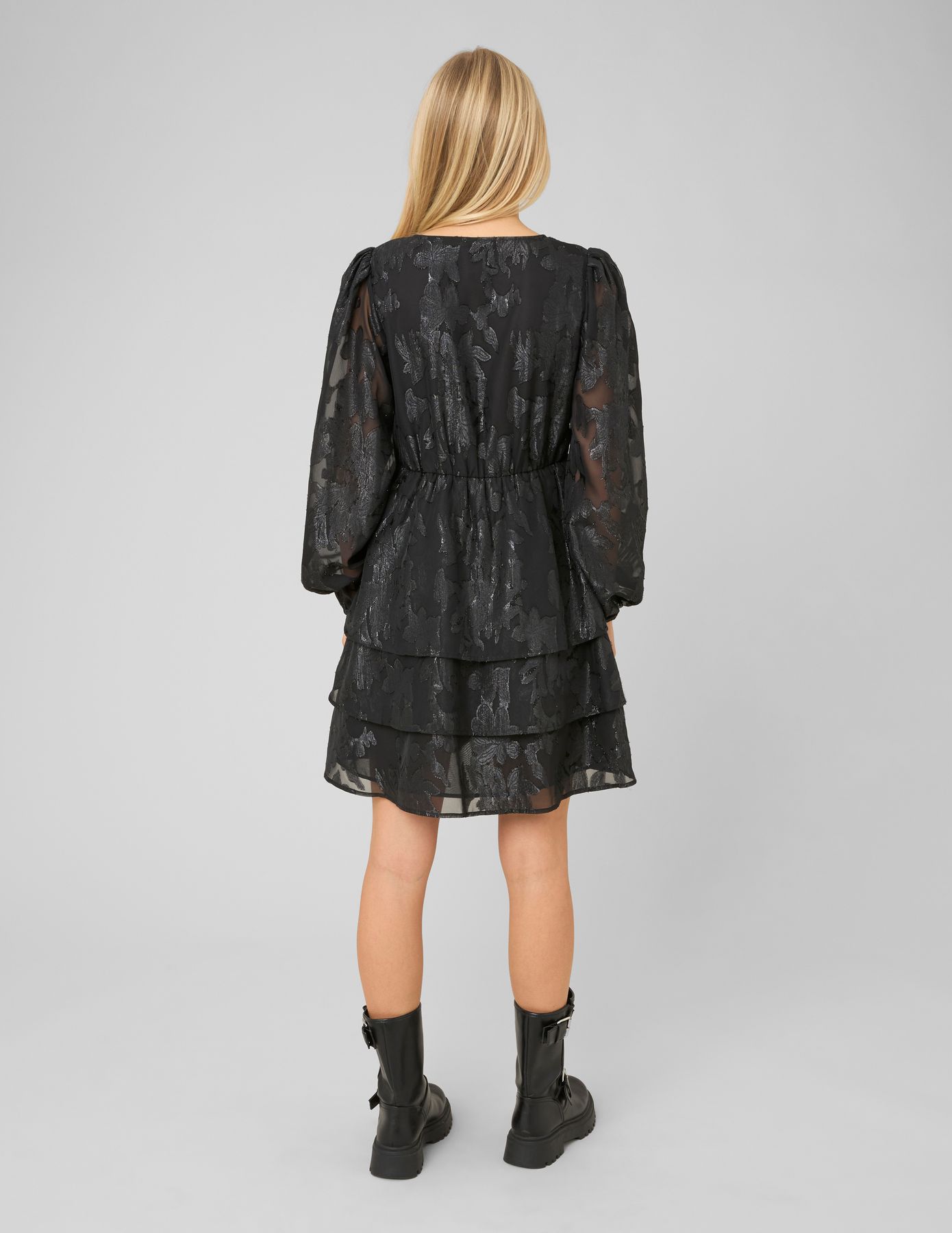 Robe courte jacquard brillant