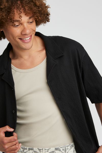 Chemise manches courtes unie
