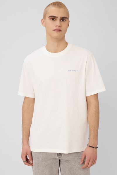 T-shirt broderie poitrine