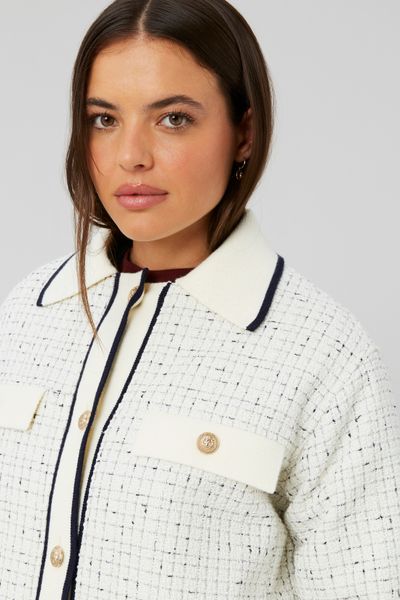 Veste en tweed col contrasté