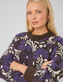 Pull jacquard floral