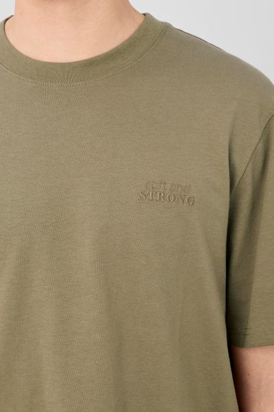 T-shirt broderie poitrine