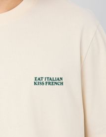 T-shirt broderie poitrine