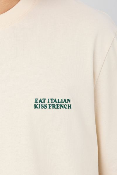 T-shirt broderie poitrine