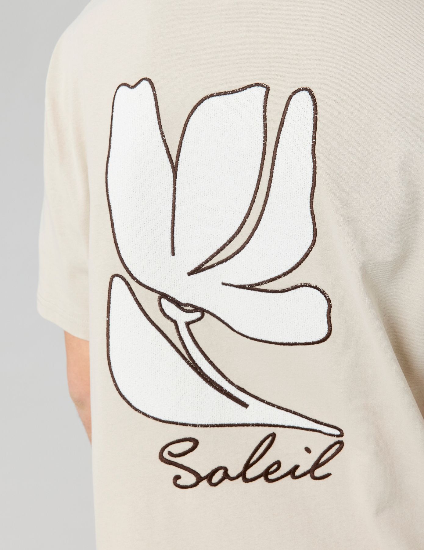 T-shirt brodé