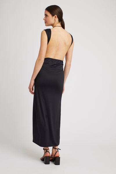 Robe longue dos nu