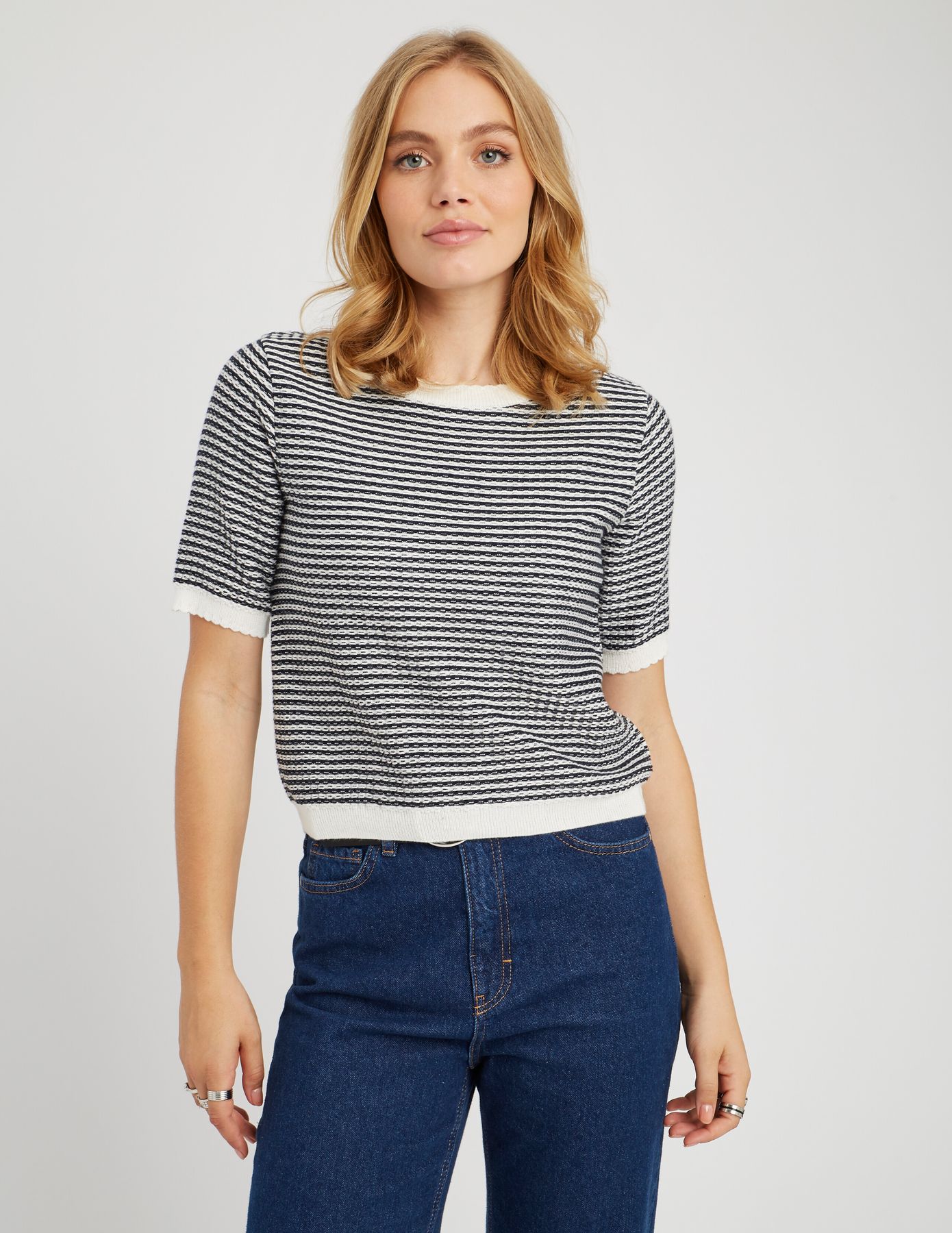 Pull col rond court bicolore