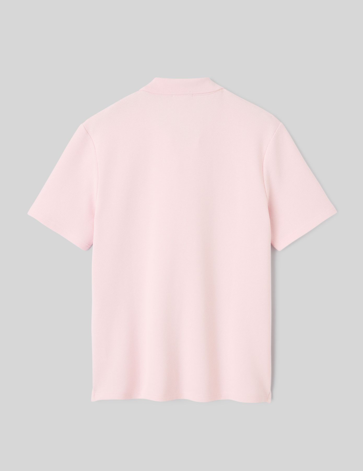 Polo mati&egrave;re gaufr&eacute;e