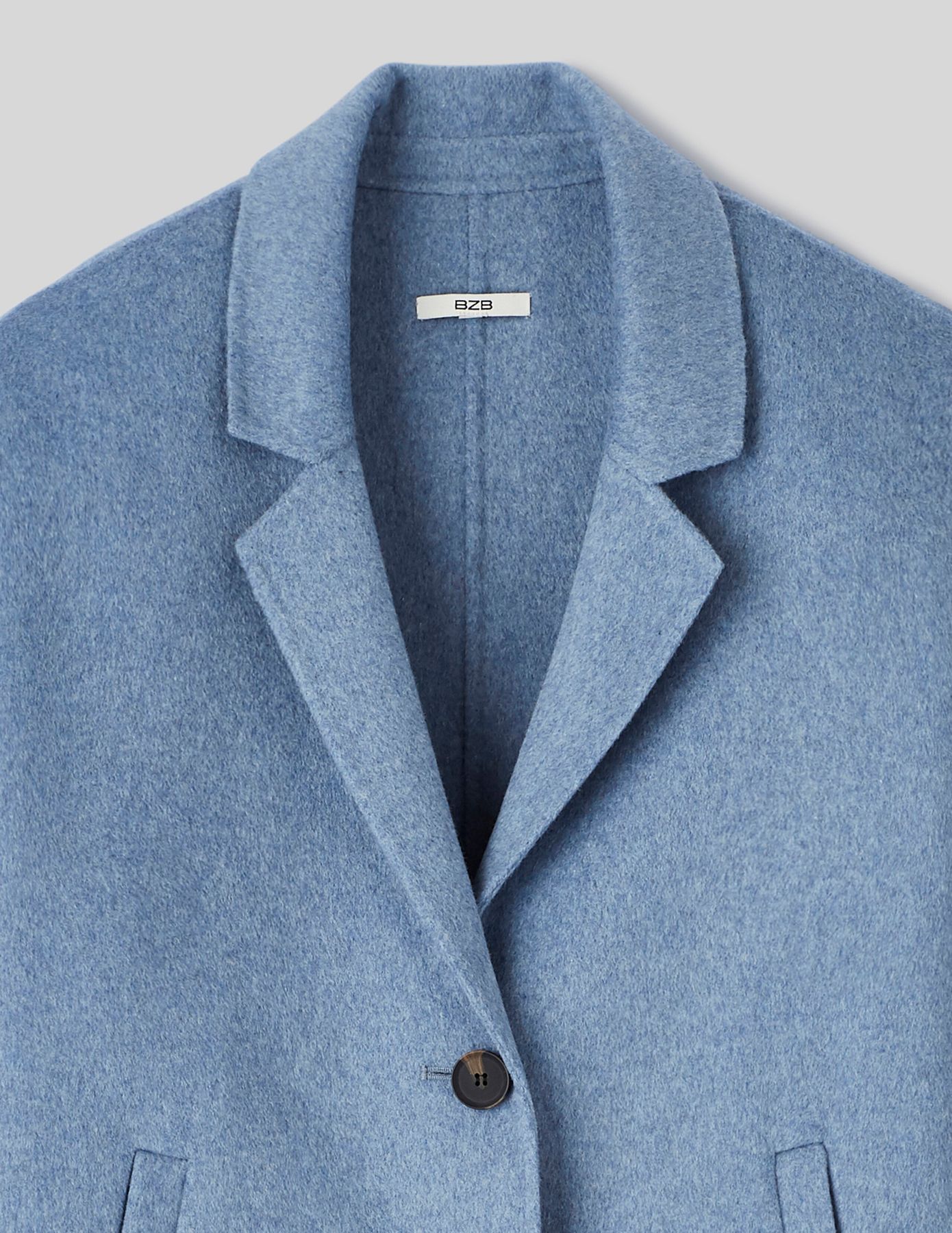 Manteau court en laine