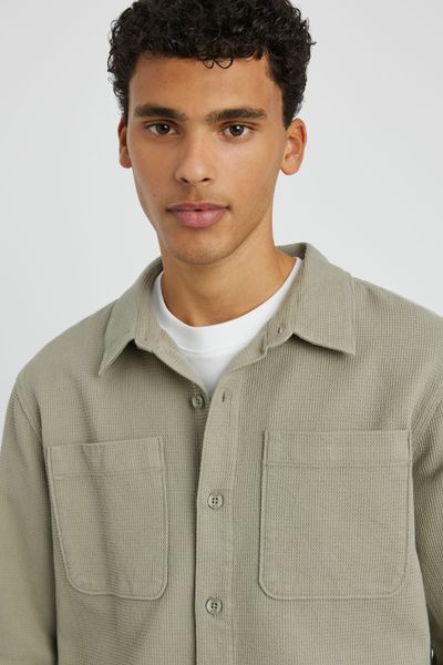 Surchemise unie gaufr&eacute;e