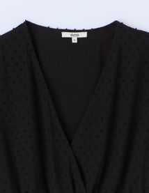 Robe courte plumetis en polyester recycl&eacute;