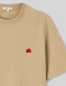 T-shirt broderie poitrine