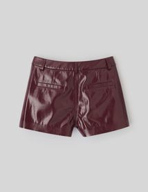 Short vinyle