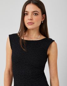 Robe dentelle dos nu