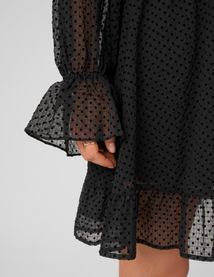 Robe courte &agrave; volants