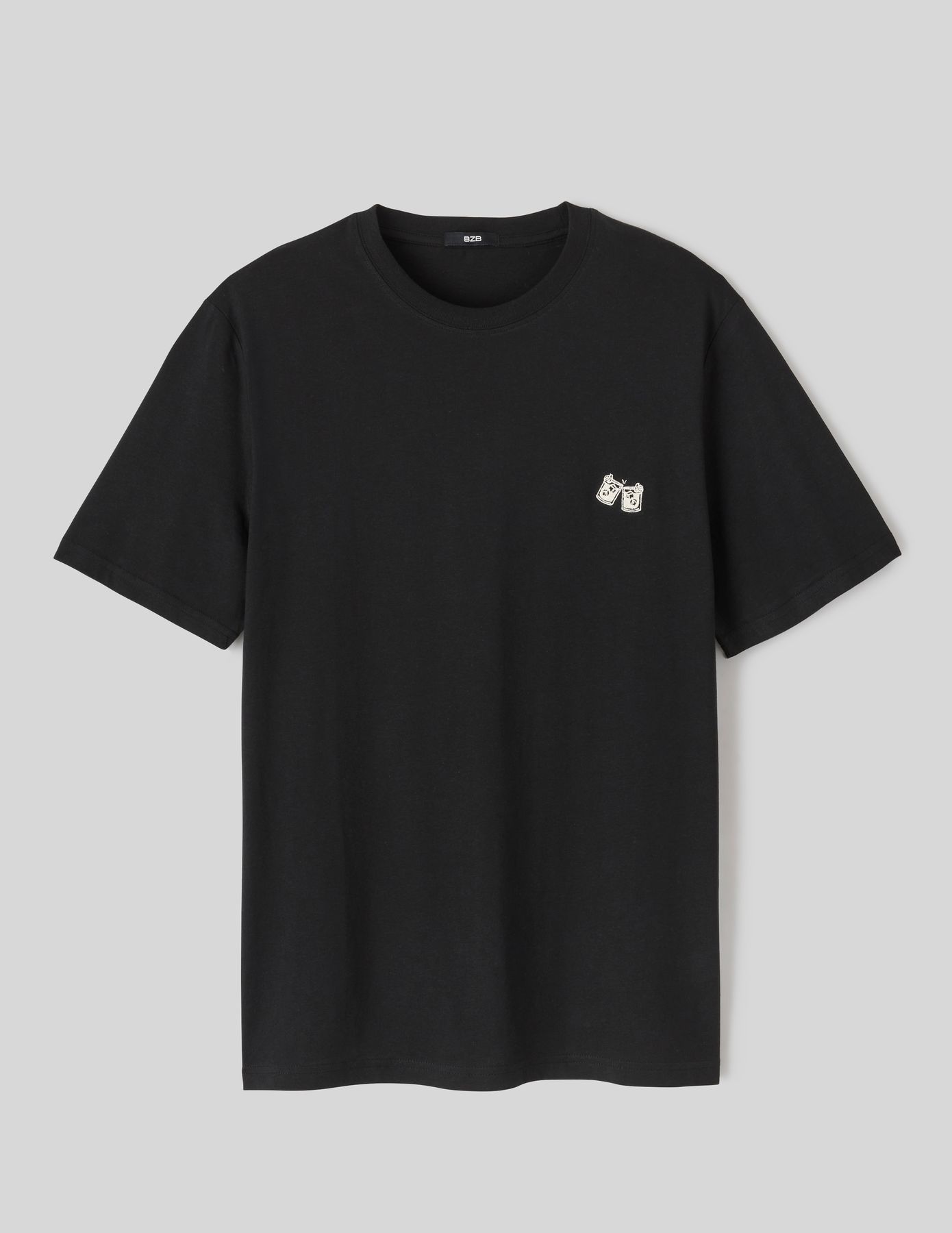 T-shirt brodé