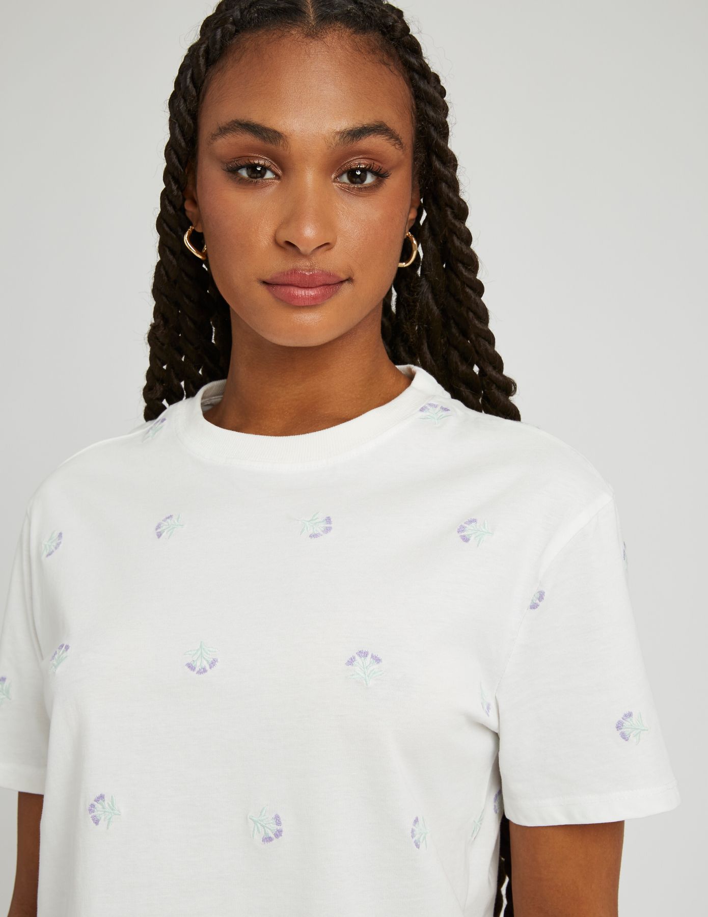 T-shirt brodé fleurs