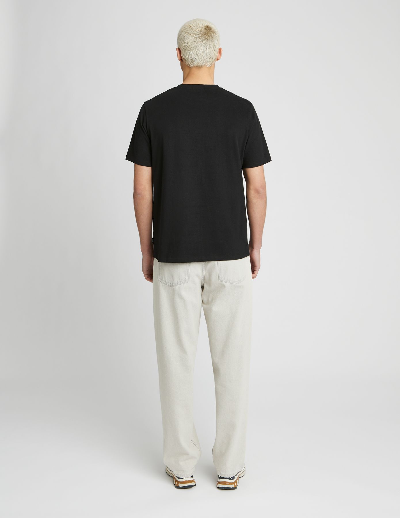 T-shirt message poitrine