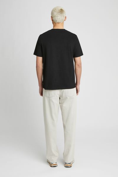 T-shirt message poitrine