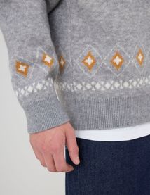 Pull jacquard
