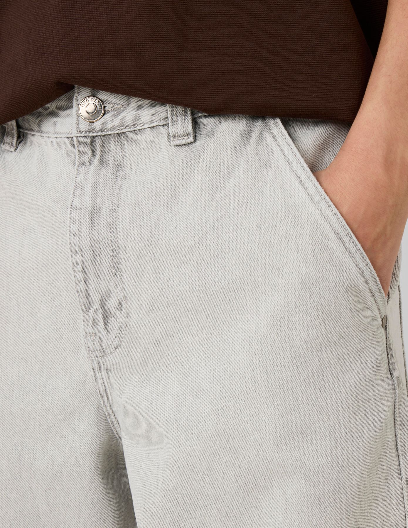 Jean skater gris clair