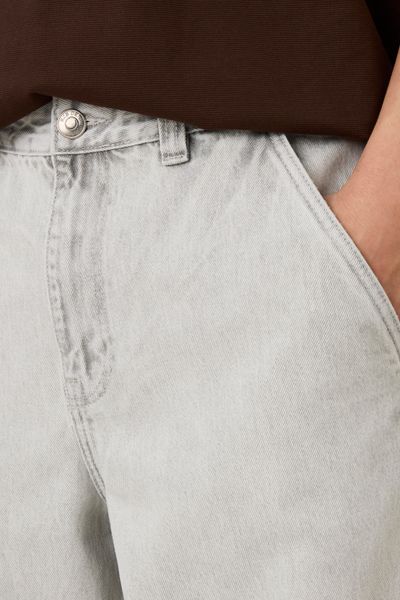 Jean skater gris clair