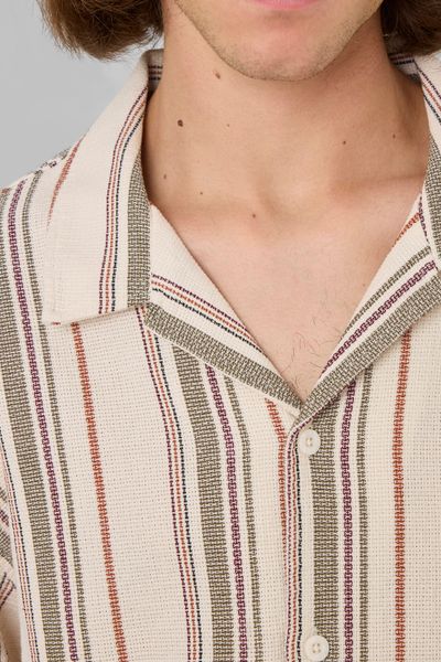 Chemise manches courtes ray&eacute;e