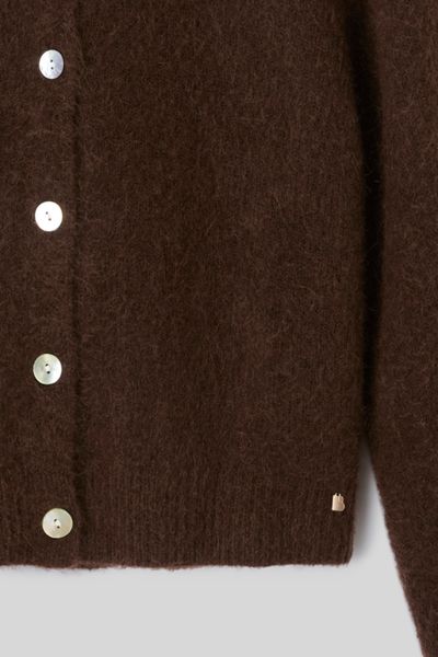 Gilet boutonn&eacute; col rond