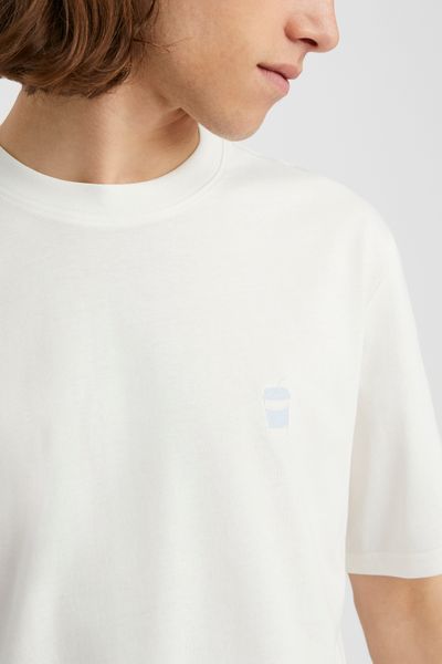 T-shirt lourd d&eacute;lav&eacute; brod&eacute;