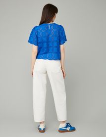 Blouse en broderie anglaise