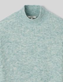 Robe pull col montant