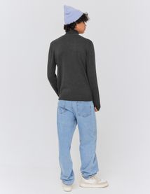 Pull col roul&eacute;