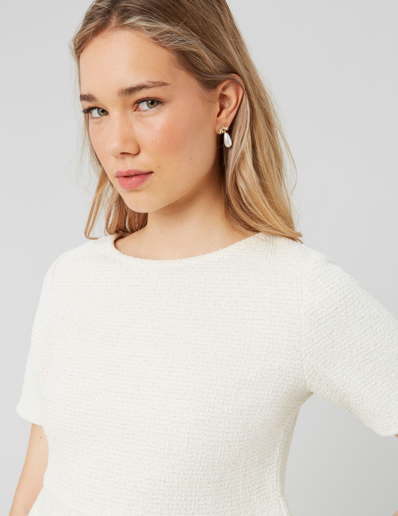 T-shirt peplum en tweed