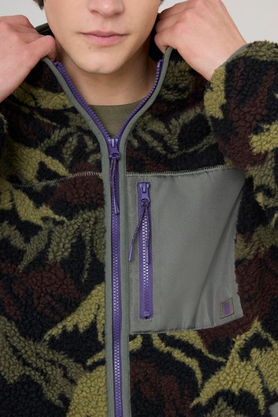 Blouson zipp&eacute; imprim&eacute; sherpa