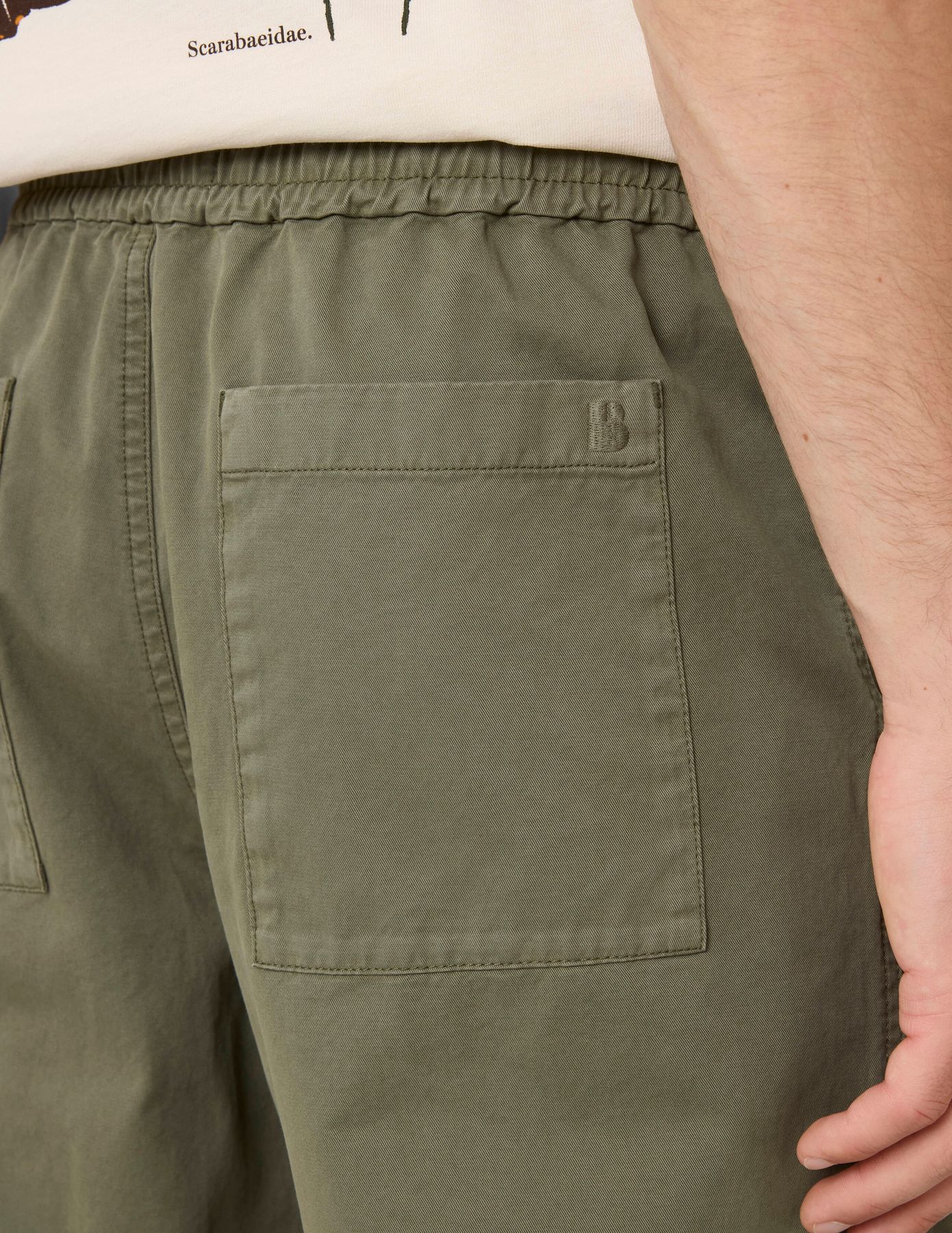 Pantalon Jogger poches plaqu&eacute;es