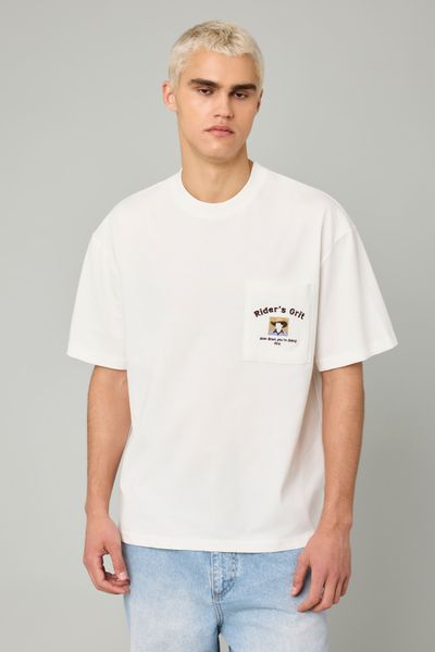 T-shirt poche brod&eacute;