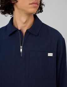 Chemise enfil&eacute;e zipp&eacute;e manches longues