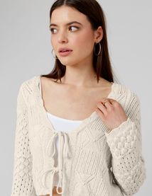 Gilet en crochet à nouer