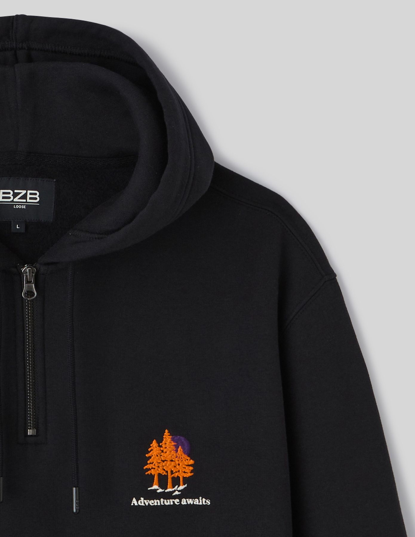 Sweat broderie poitrine