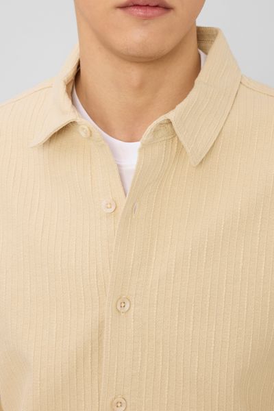 Surchemise reli&eacute;f&eacute;e