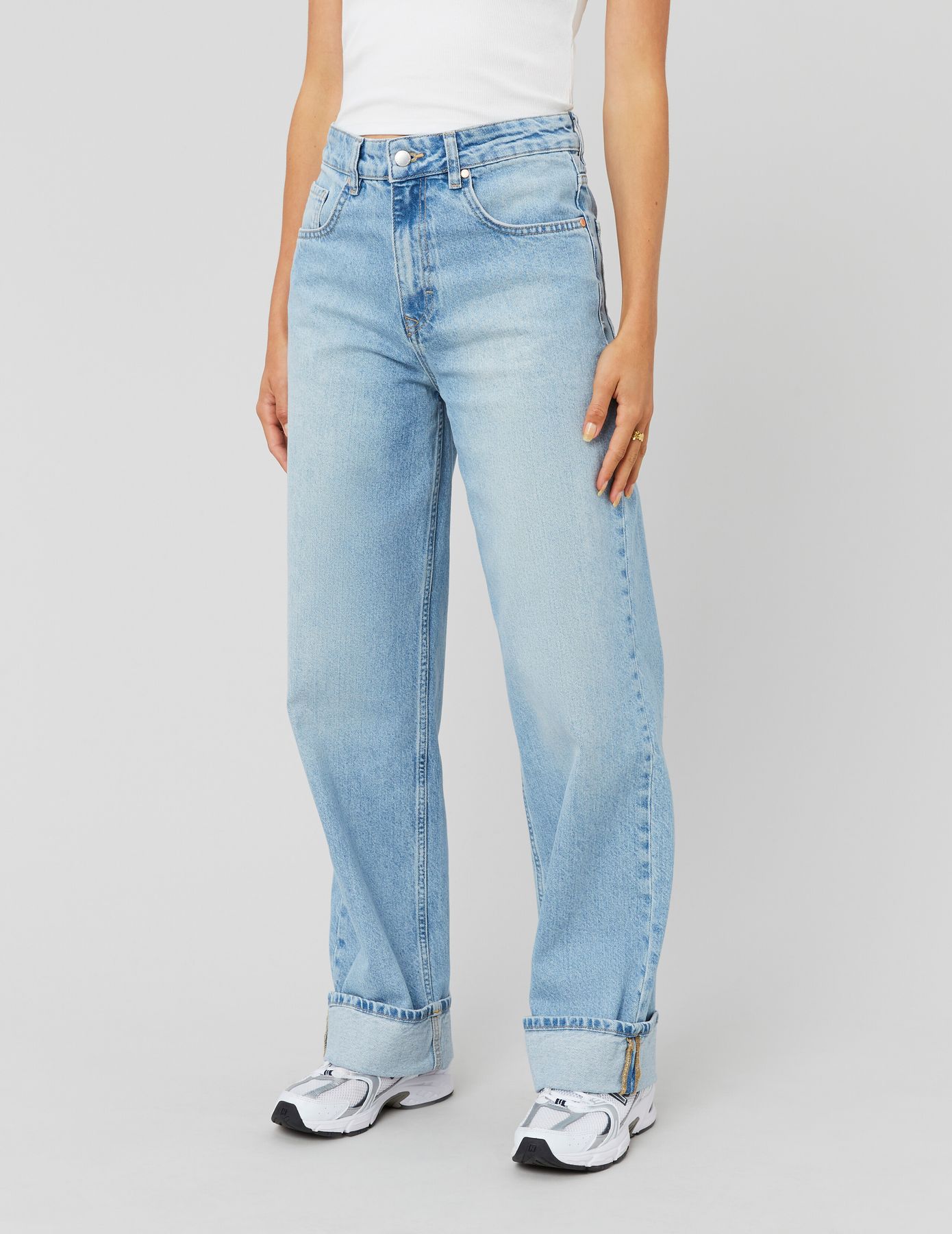 Jean baggy à revers