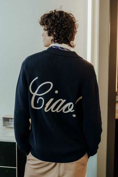 Cardigan zipp&eacute; broderie devant/dos