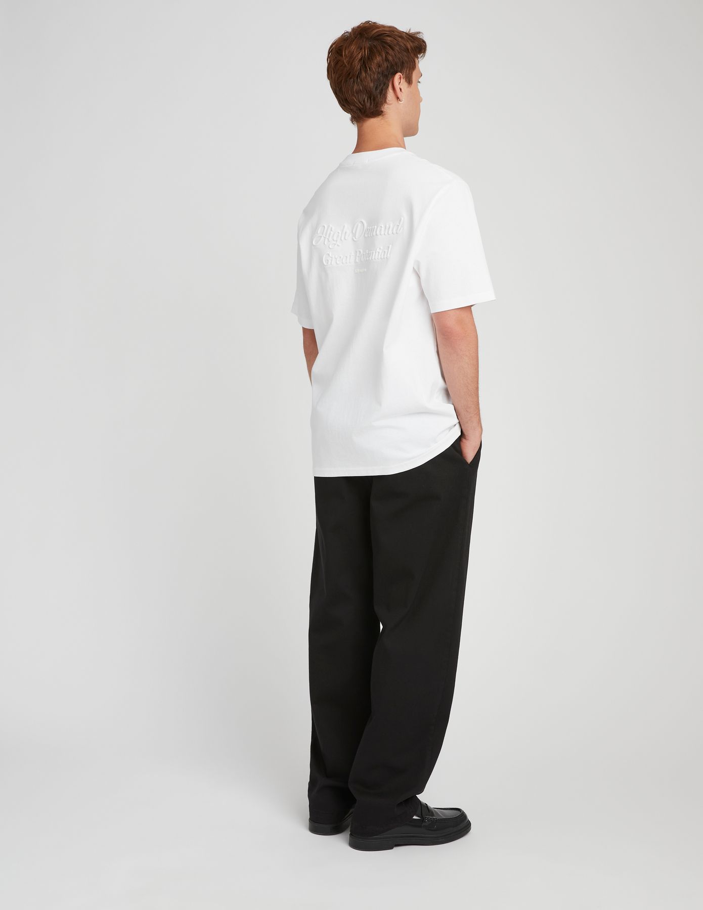 T-shirt embossé devant dos