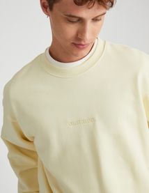 Sweat col rond broderie poitrine