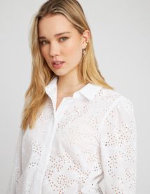 Chemise en broderie anglaise