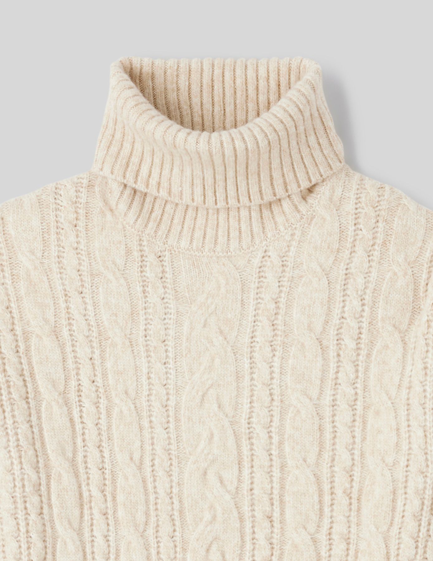 Robe courte pull roulé