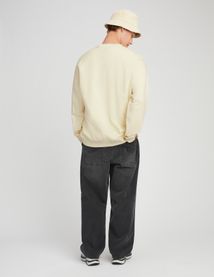 Sweat col rond broderie poitrine