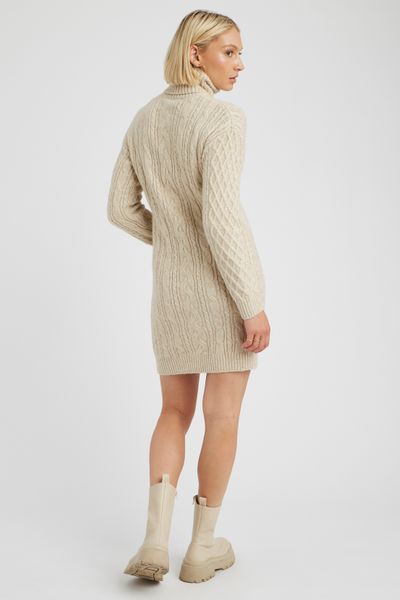 Robe courte pull roulé